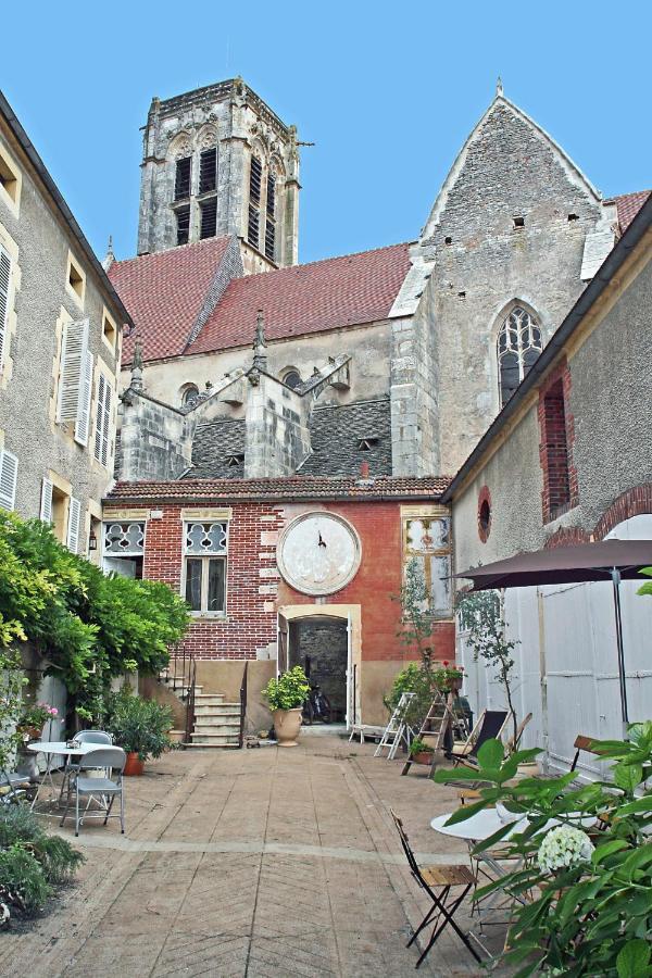 Le Tabellion Bed & Breakfast Noyers-sur-Serein Dış mekan fotoğraf