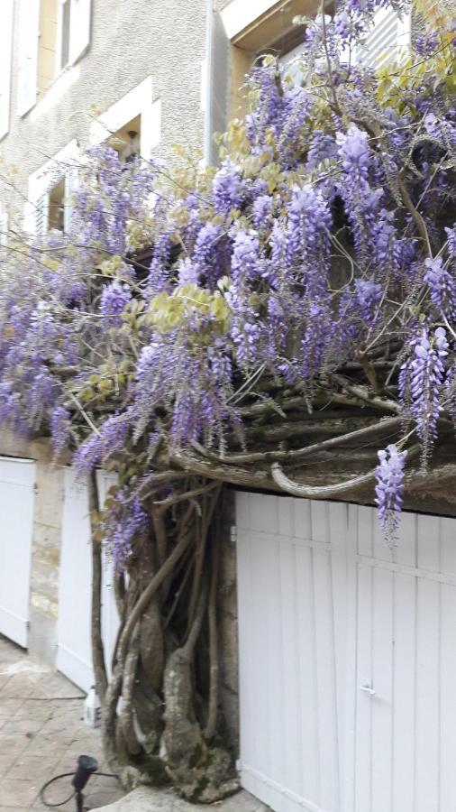 Le Tabellion Bed & Breakfast Noyers-sur-Serein Dış mekan fotoğraf
