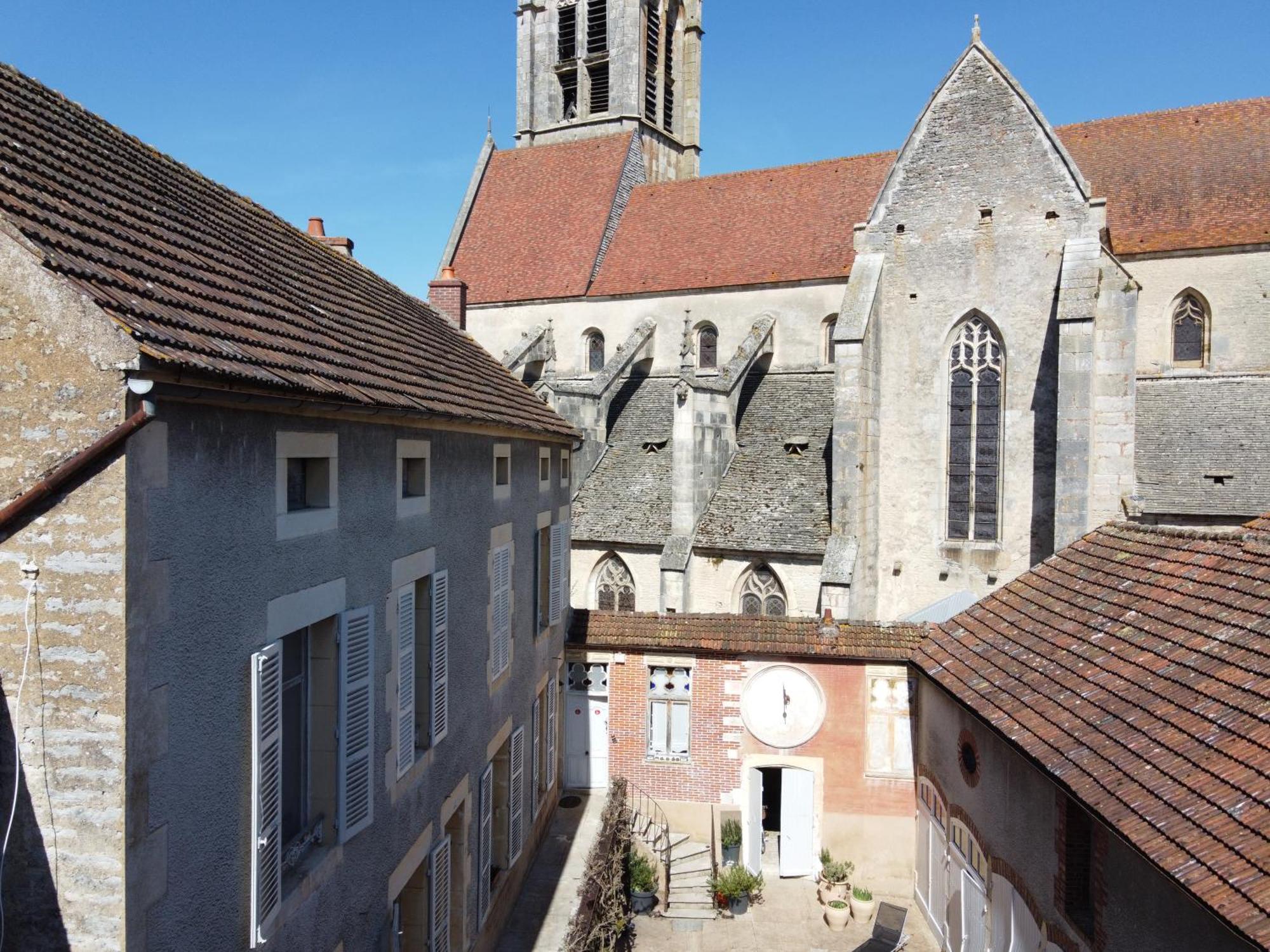 Le Tabellion Bed & Breakfast Noyers-sur-Serein Dış mekan fotoğraf